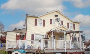 Homes for sale in Thomaston, CT | 47 Center St, Thomaston, CT 06787 | MLS# 24139226