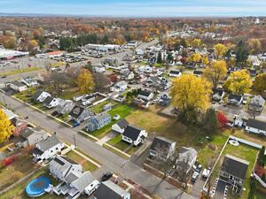 Homes for sale in Enfield, CT | 23 Woodlawn Ave, Enfield, CT 06082 | MLS# 24139412