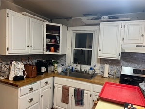 Homes for sale in Naugatuck, CT | 43 Marshall Ave, Naugatuck, CT 06770 | MLS# 24138832