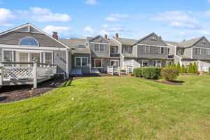 Homes for sale in Bristol, CT | 1325 Farmington Ave #APT 2, Bristol, CT 06010 | MLS# 24139439