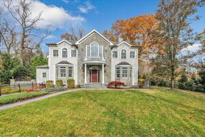 Homes for sale in New Canaan, CT | 139 Jelliff Mill Rd, New Canaan, CT 06840 | MLS# 24139058