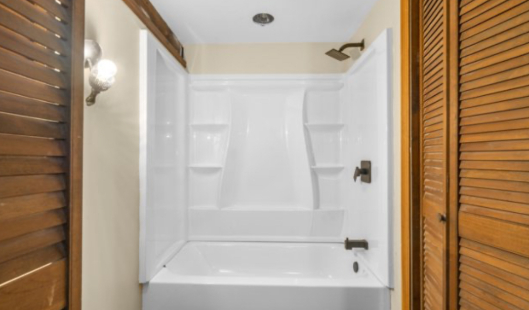 617 Guerdat, Torrington, 06790, 2 Bedrooms Bedrooms, 0 ,2 BathroomsBathrooms,Single Family For Sale,For Sale,Guerdat,0,24133999