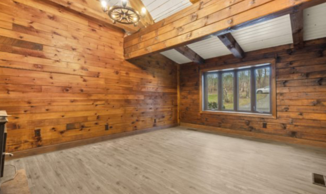 617 Guerdat, Torrington, 06790, 2 Bedrooms Bedrooms, 0 ,2 BathroomsBathrooms,Single Family For Sale,For Sale,Guerdat,0,24133999