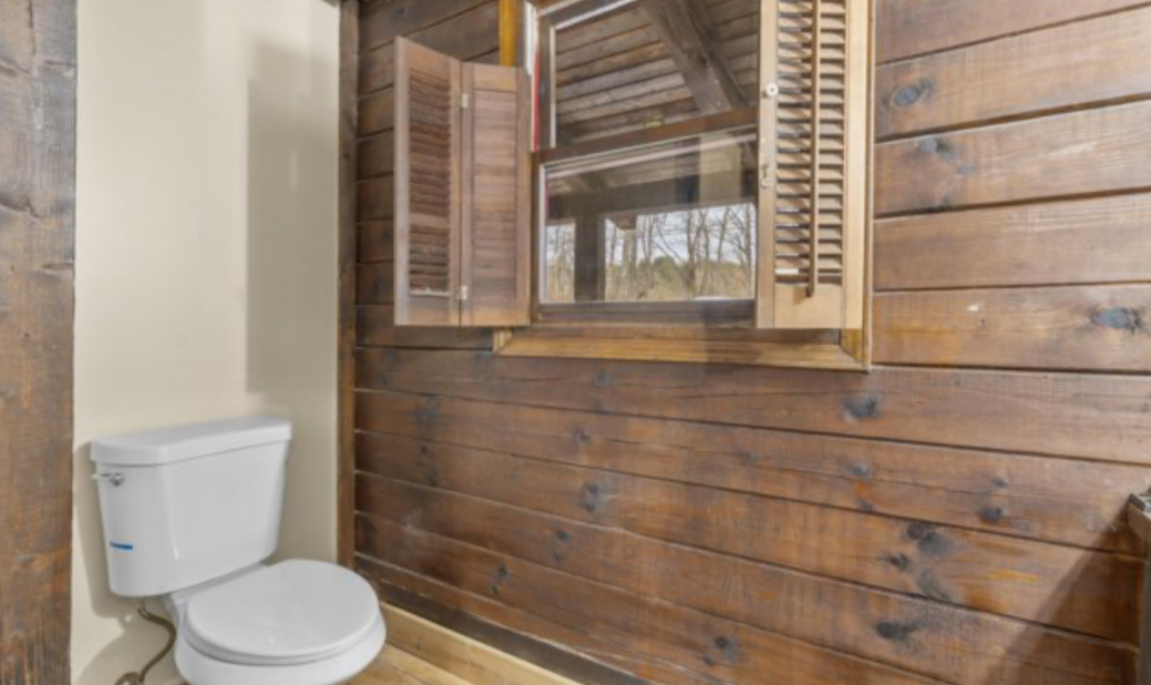 617 Guerdat, Torrington, 06790, 2 Bedrooms Bedrooms, 0 ,2 BathroomsBathrooms,Single Family For Sale,For Sale,Guerdat,0,24133999