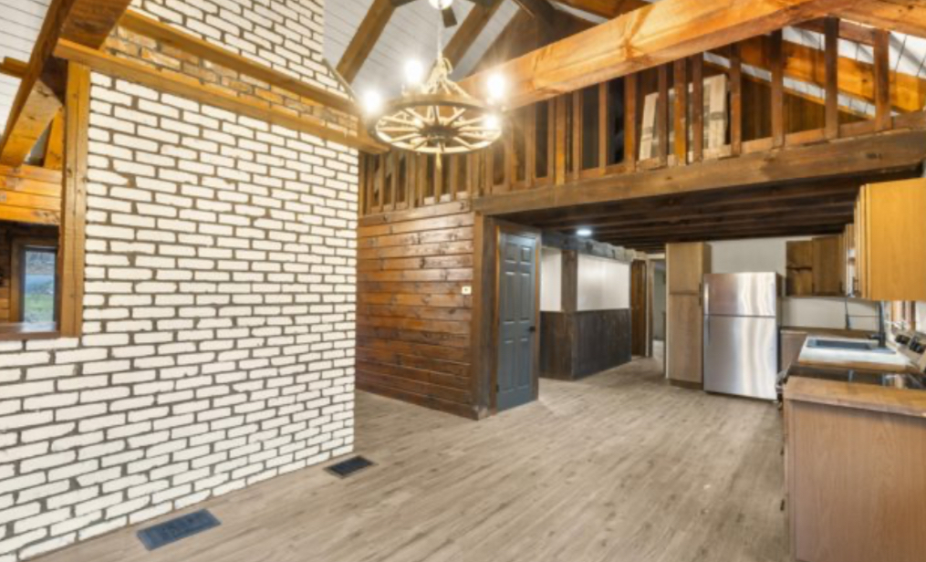 617 Guerdat, Torrington, 06790, 2 Bedrooms Bedrooms, 0 ,2 BathroomsBathrooms,Single Family For Sale,For Sale,Guerdat,0,24133999