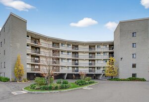 Homes for sale in Norwalk, CT | 100 Seaview Ave #3I, Norwalk, CT 06855 | MLS# 24138292