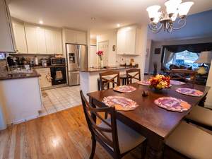 Homes for sale in Waterford, CT | 5 Windy Ridge Pl #5, Waterford, CT 06385 | MLS# 24138823