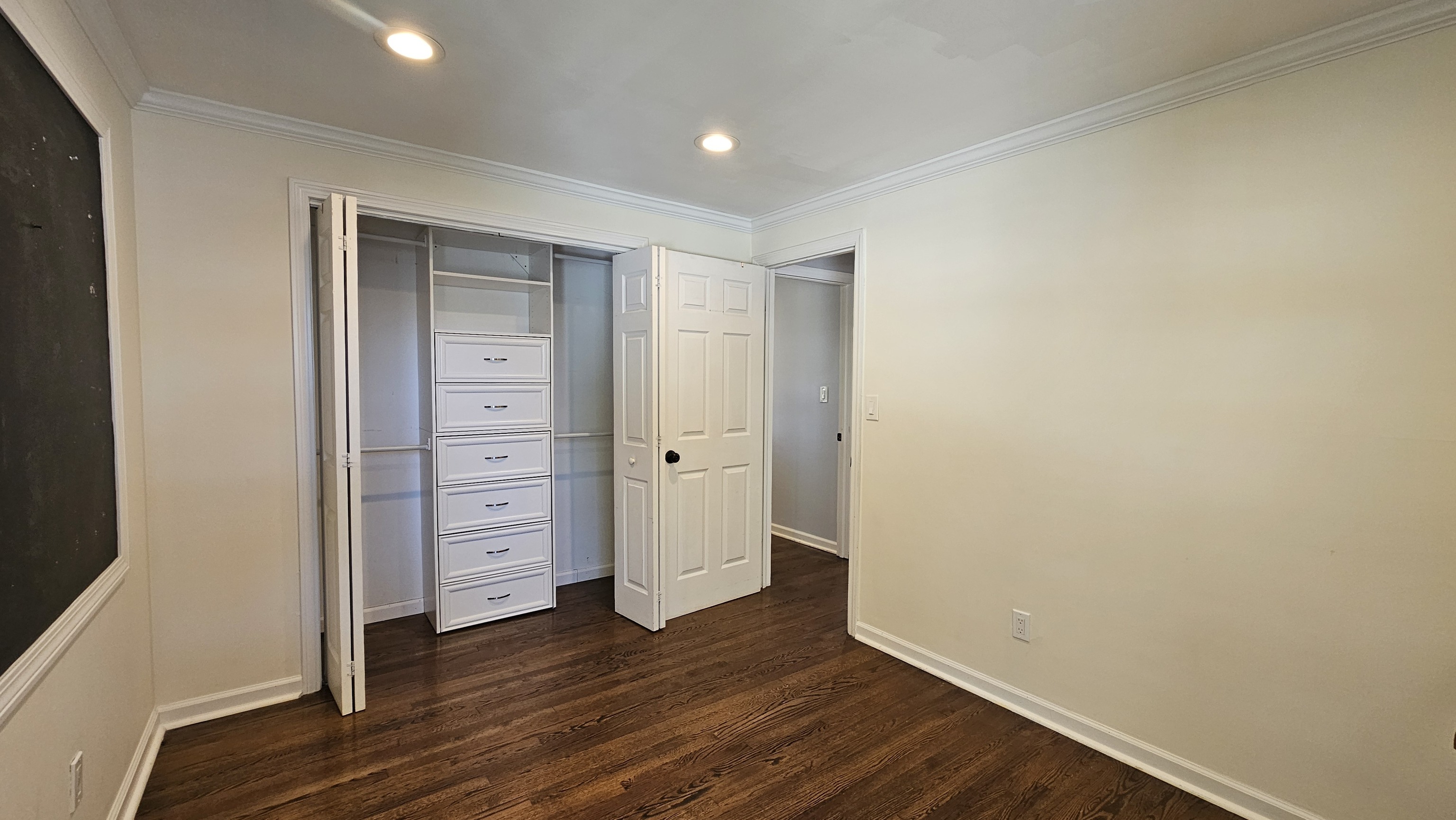 Photo 11 of 75 Florence Avenue, Milford, CT