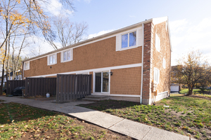 Homes for sale in Plainville, CT | 39 Farmington Ave #B4, Plainville, CT 06062 | MLS# 24139604