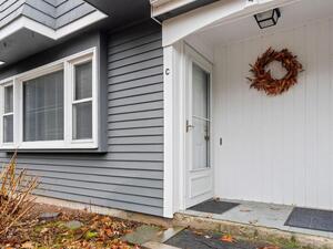 Homes for sale in Essex, CT | 20 Comstock Ave #APT 4C, Essex, CT 06442 | MLS# 24139156