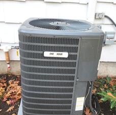 Homes for sale in Avon, CT | 81 Bronson Rd, Avon, CT 06001 | MLS# 24139365