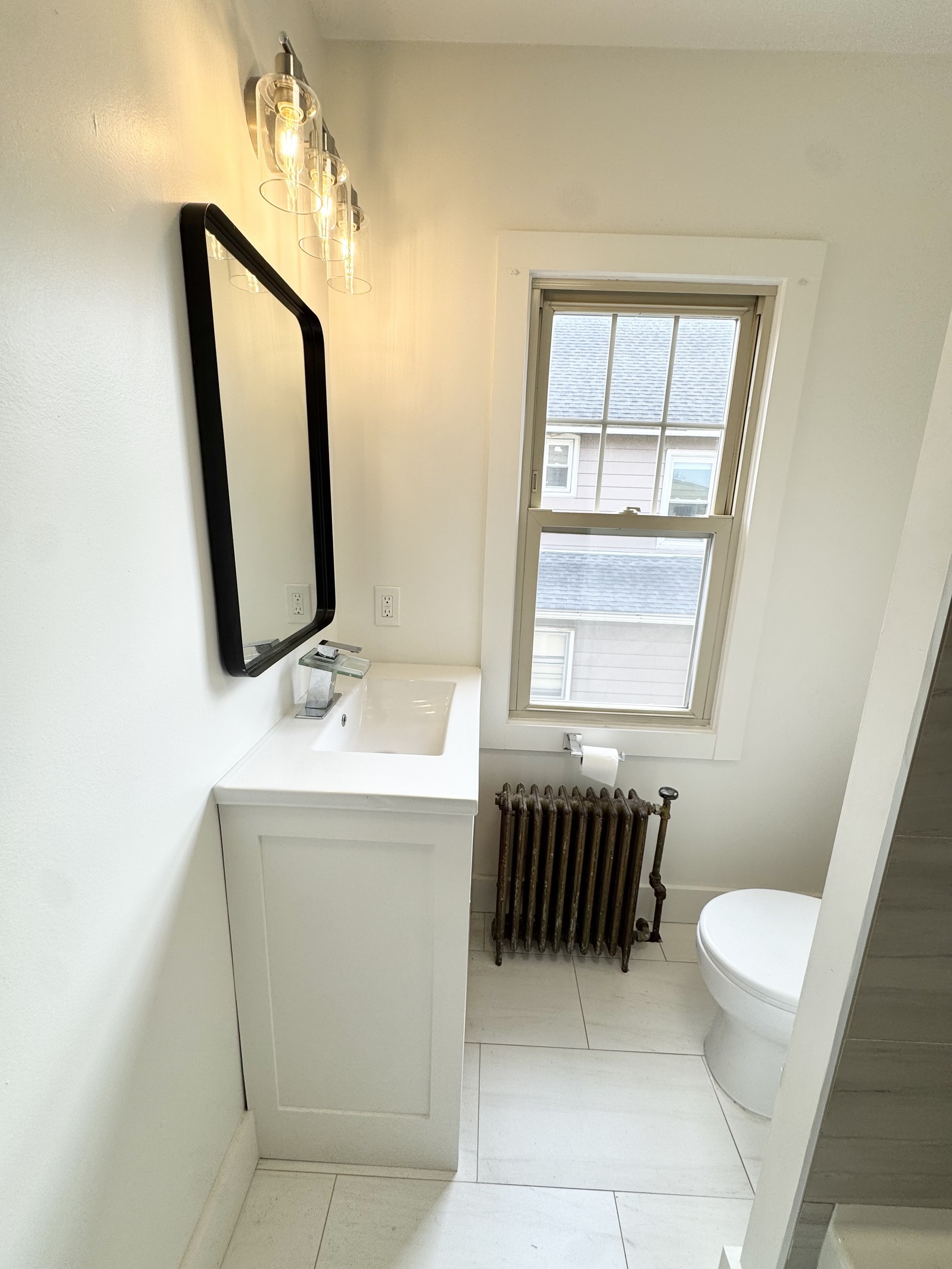 Photo 18 of 162 High Street, Naugatuck, CT