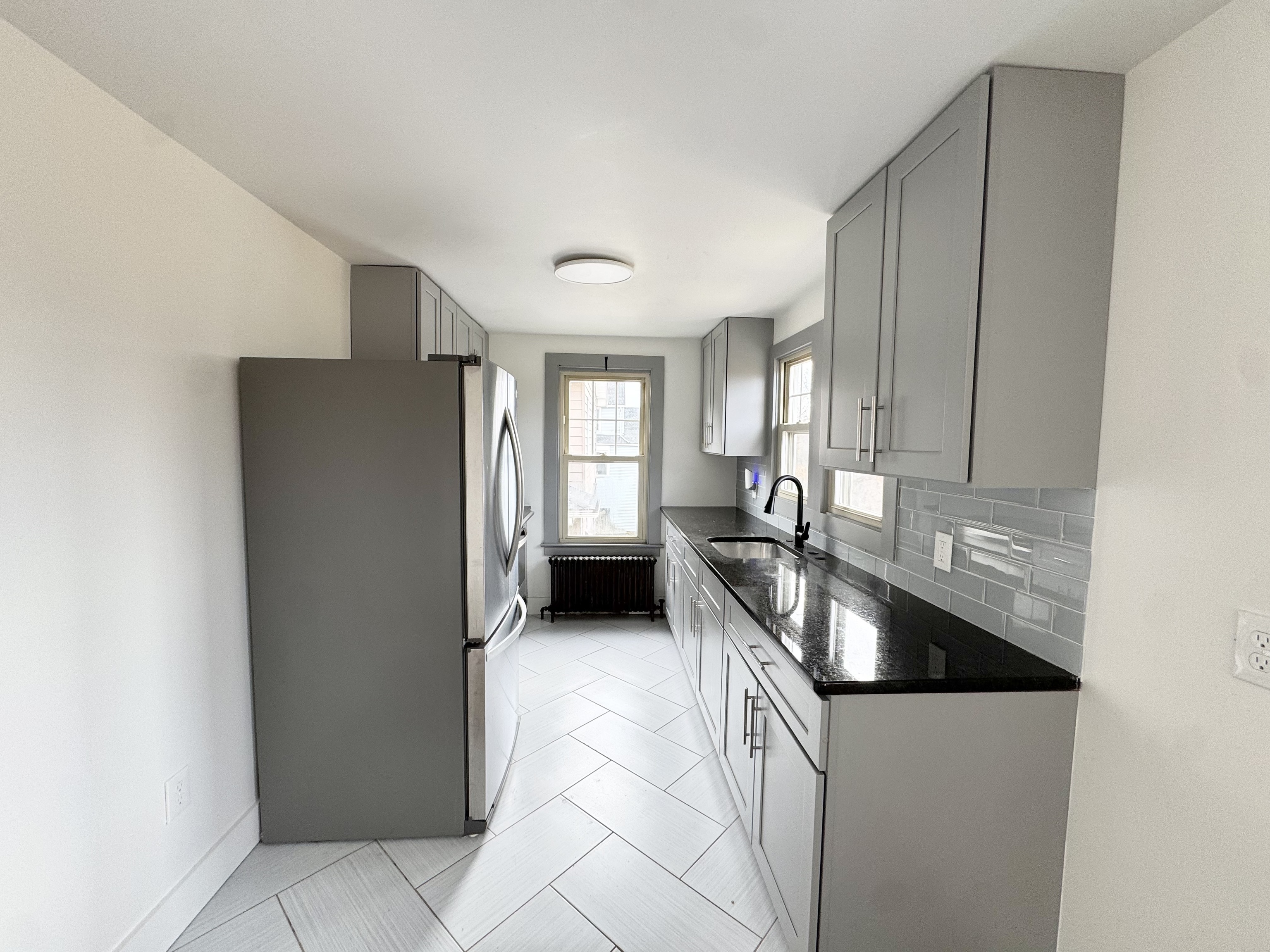 Photo 2 of 162 High Street, Naugatuck, CT