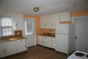 Homes for sale in Enfield, CT | 73 Park Ave, Enfield, CT 06082 | MLS# 24139648