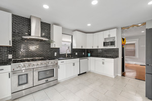 Homes for sale in West Haven, CT | 481 Savin Ave, West Haven, CT 06516 | MLS# 24138563