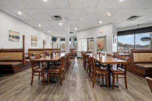 Homes for sale in East Haven, CT | 697 Foxon Rd, East Haven, CT 06513 | MLS# 24139465