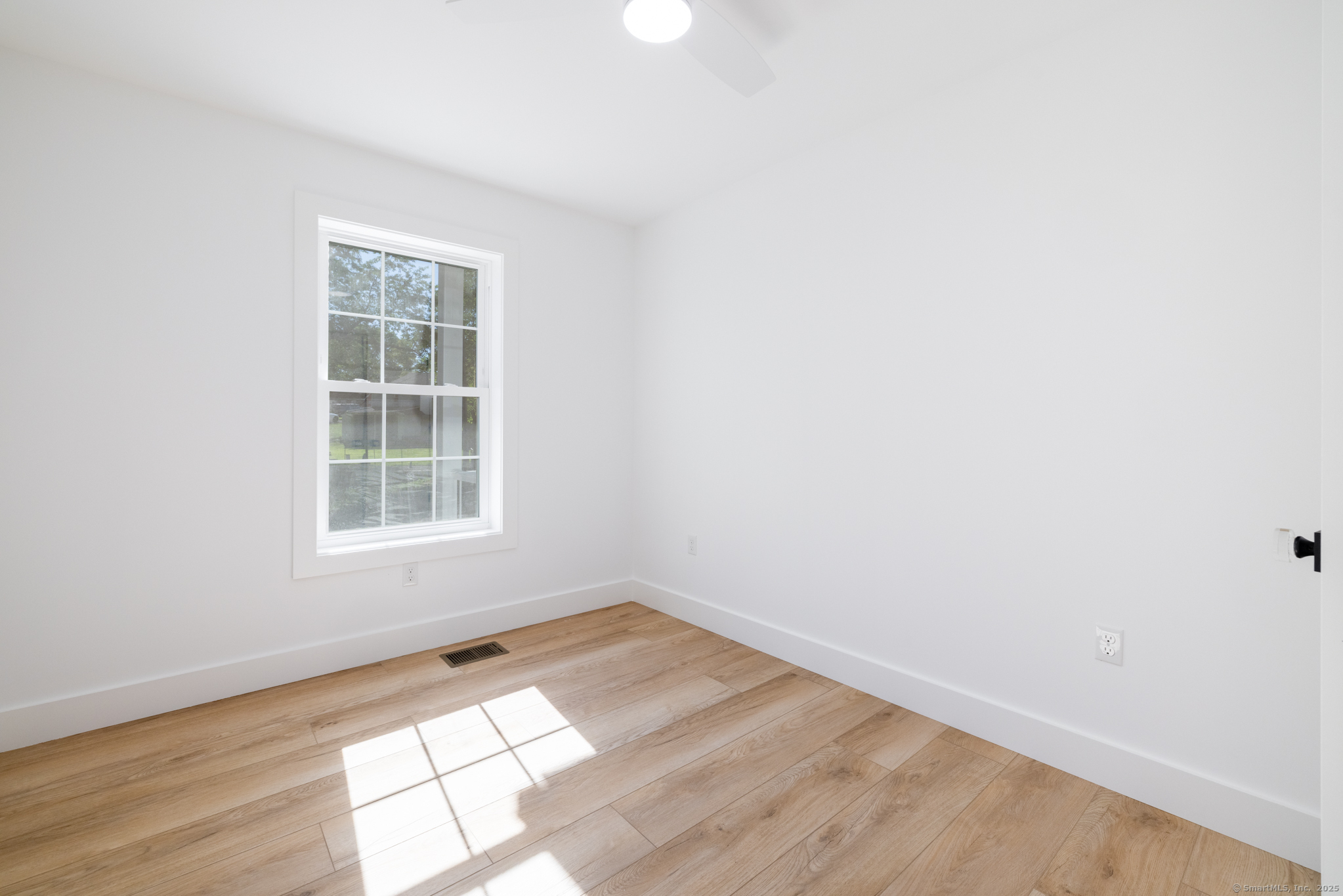 176 Rockwell, Bristol, 06010, 3 Bedrooms Bedrooms, 0 ,2 BathroomsBathrooms,Single Family For Sale,For Sale,Rockwell,0,24139893