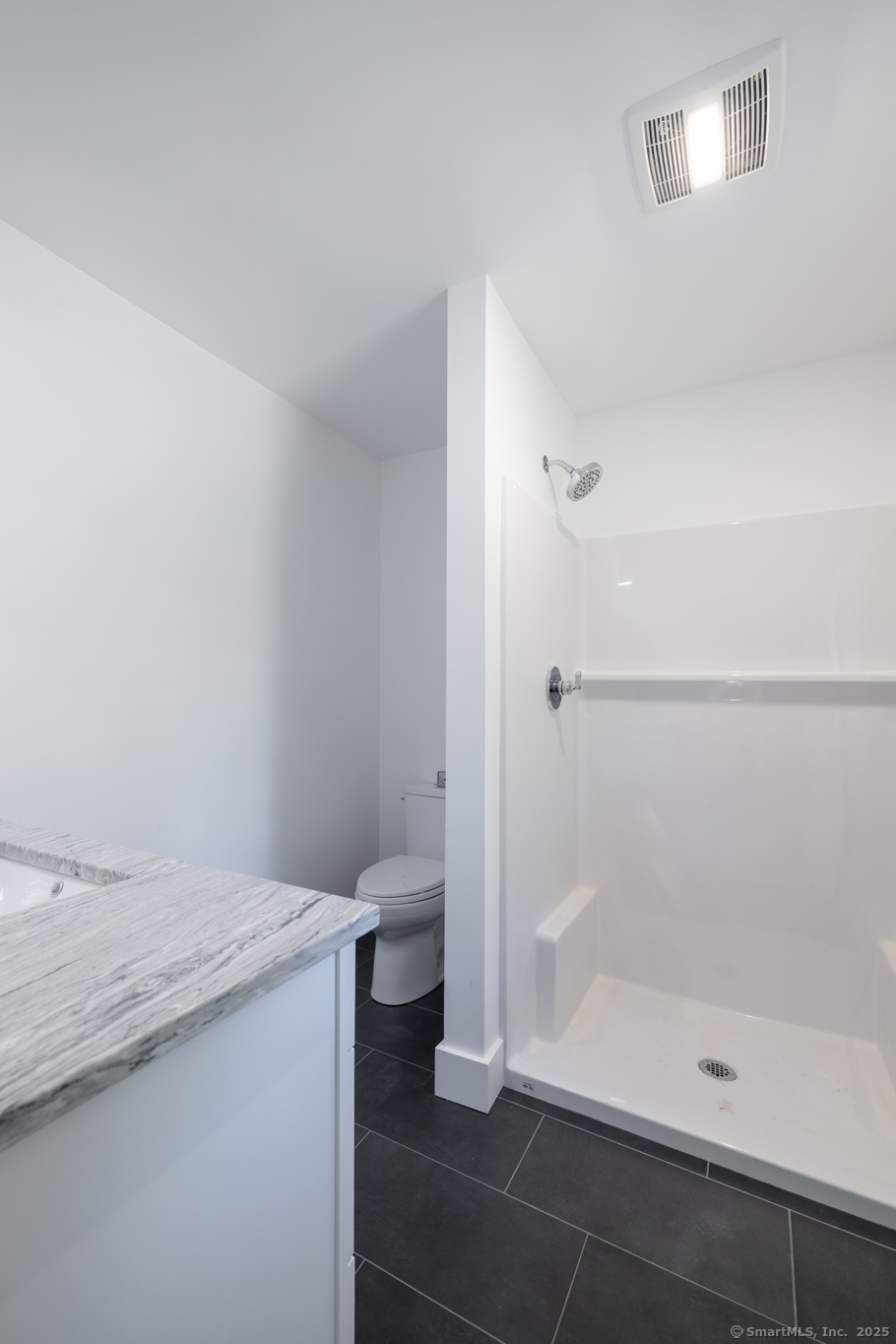 176 Rockwell, Bristol, 06010, 3 Bedrooms Bedrooms, 0 ,2 BathroomsBathrooms,Single Family For Sale,For Sale,Rockwell,0,24139893