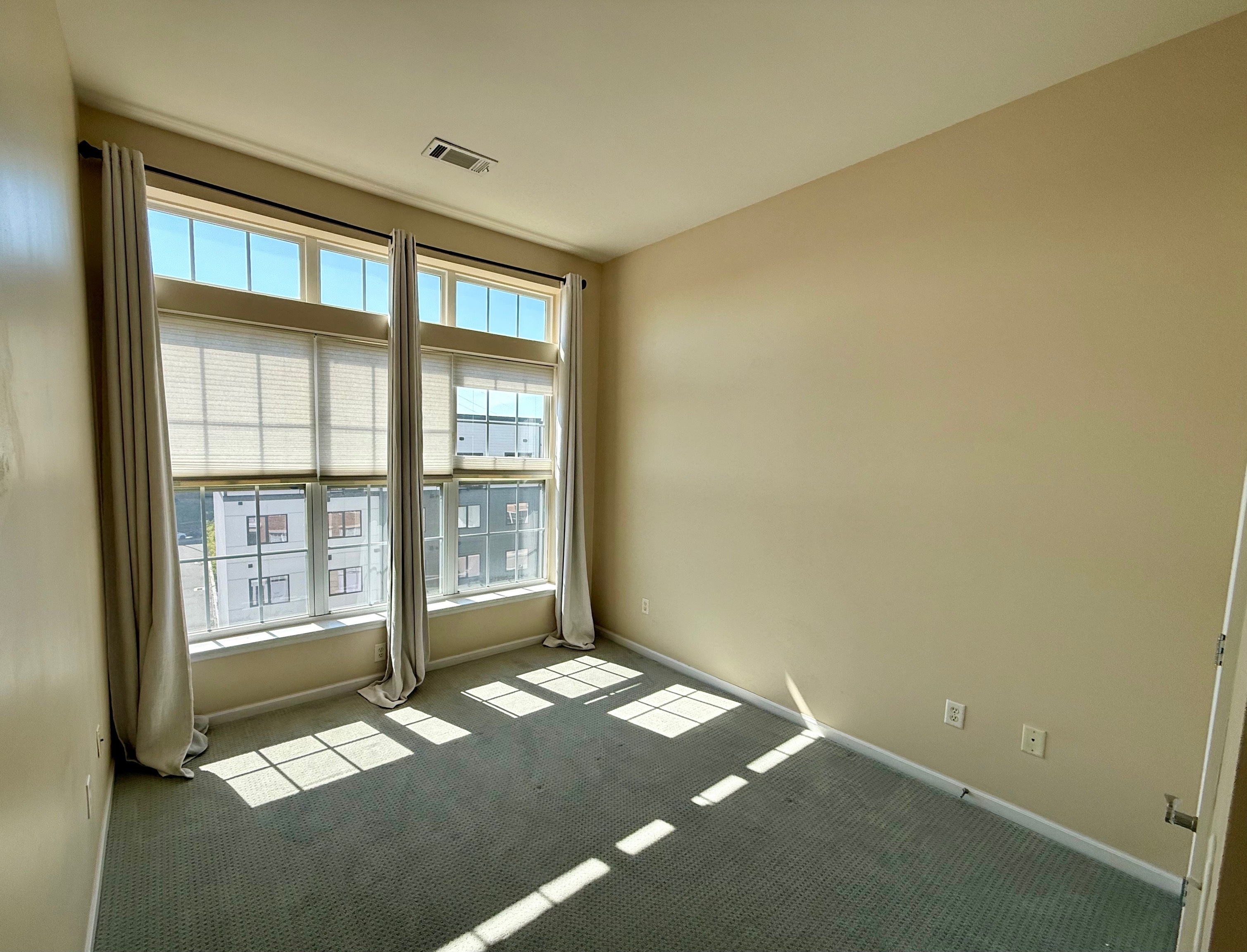 850 Main, Stamford, 06902, 2 Bedrooms Bedrooms, 0 ,2 BathroomsBathrooms,Residential Rental,For Sale,Main,0,24139894