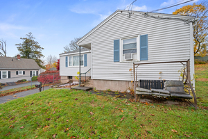 Homes for sale in Middletown, CT | 56 Bidwell Ter, Middletown, CT 06457 | MLS# 24139875