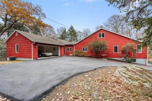 Homes for sale in Ridgefield, CT | 381 W Mountain Rd, Ridgefield, CT 06877 | MLS# 24139210