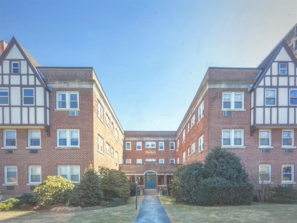 77 Glenbrook Road, Stamford, Connecticut photo 1