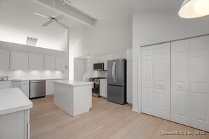 Homes for sale in Shelton, CT | 39 L Hermitage Dr #39, Shelton, CT 06484 | MLS# 24139990