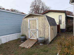 Homes for sale in Beacon Falls, CT | 16 3rd St, Beacon Falls, CT 06403 | MLS# 24139695