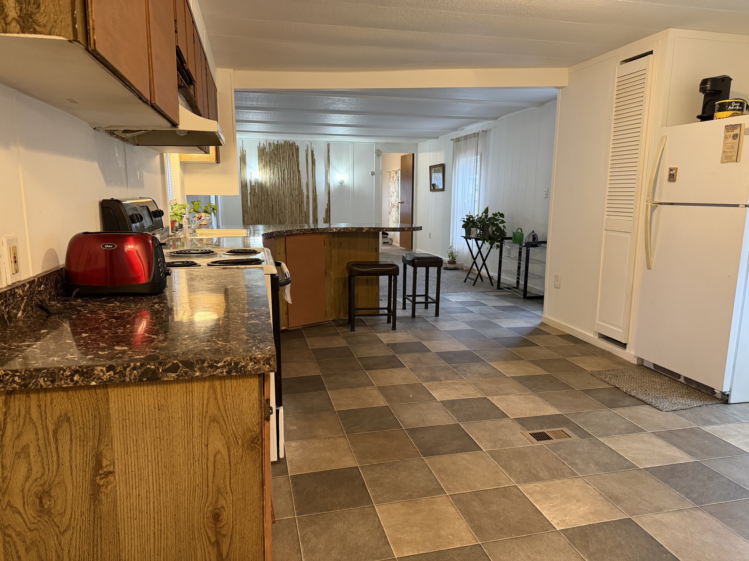 Photo 9 of 252 Old Canterbury Turnpike, Norwich, CT