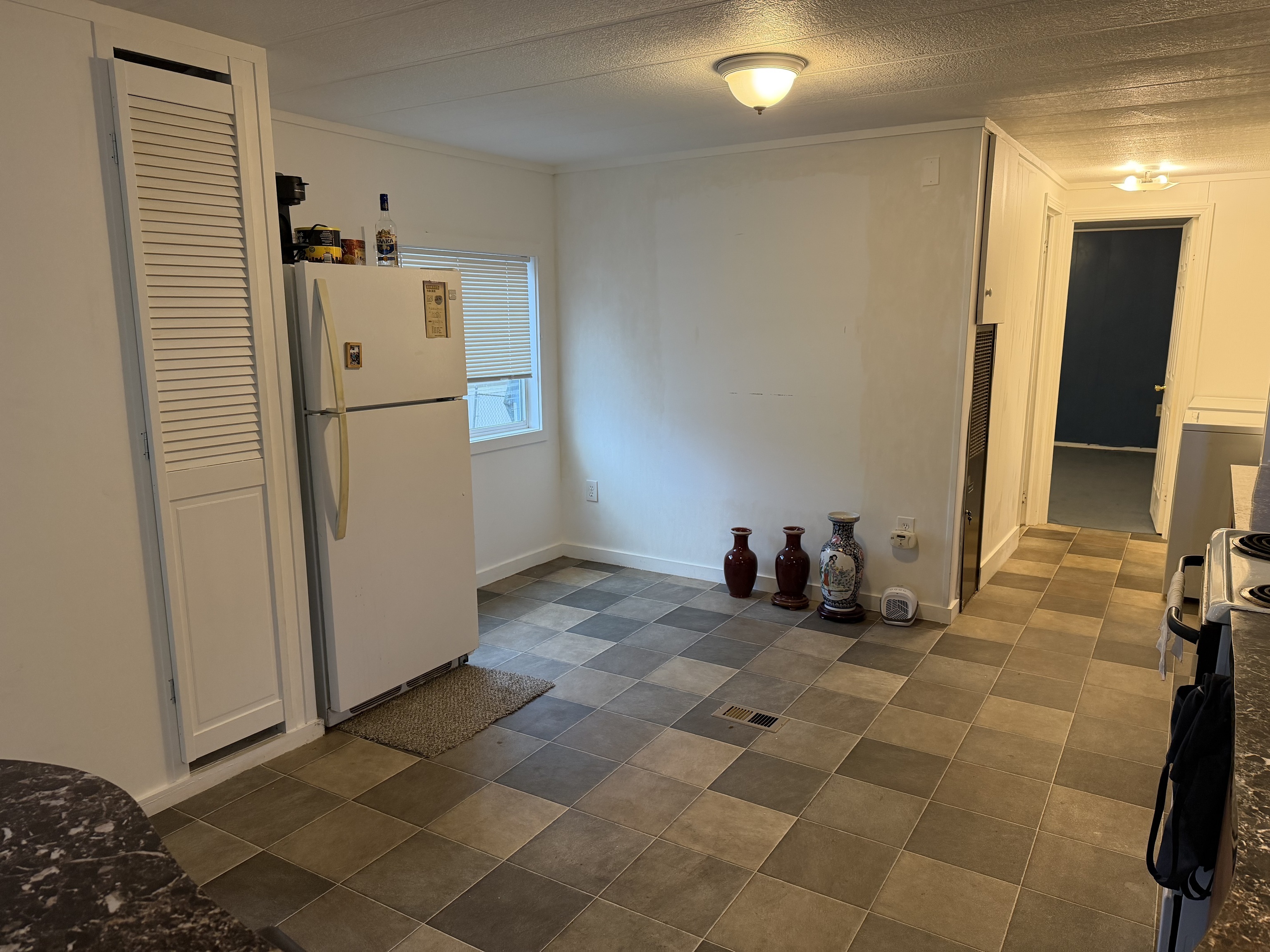 Photo 8 of 252 Old Canterbury Turnpike, Norwich, CT