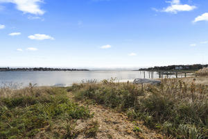 Homes for sale in Stonington, CT | 4 E Neck Rd, Stonington, CT 06378 | MLS# 24031564