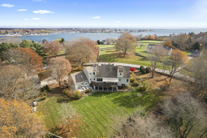 Homes for sale in Stonington, CT | 4 E Neck Rd, Stonington, CT 06378 | MLS# 24031564