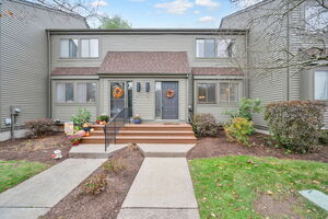 Homes for sale in Canton, CT | 56 Wickhams Fancy #56, Canton, CT 06019 | MLS# 24139540