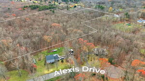 Homes for sale in Bolton, CT | 126 Hebron Rd, Bolton, CT 06043 | MLS# 24140042