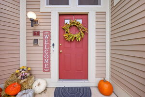 Homes for sale in Danbury, CT | 7 Silversmith Dr, Danbury, CT 06811 | MLS# 24139956