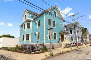 Homes for sale in New London, CT | 2 Coit St #APT 1, New London, CT 06320 | MLS# 24139979