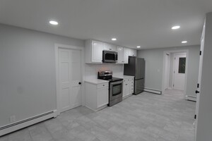 Homes for sale in Bloomfield, CT | 13 Patton Rd, Bloomfield, CT 06002 | MLS# 24139847