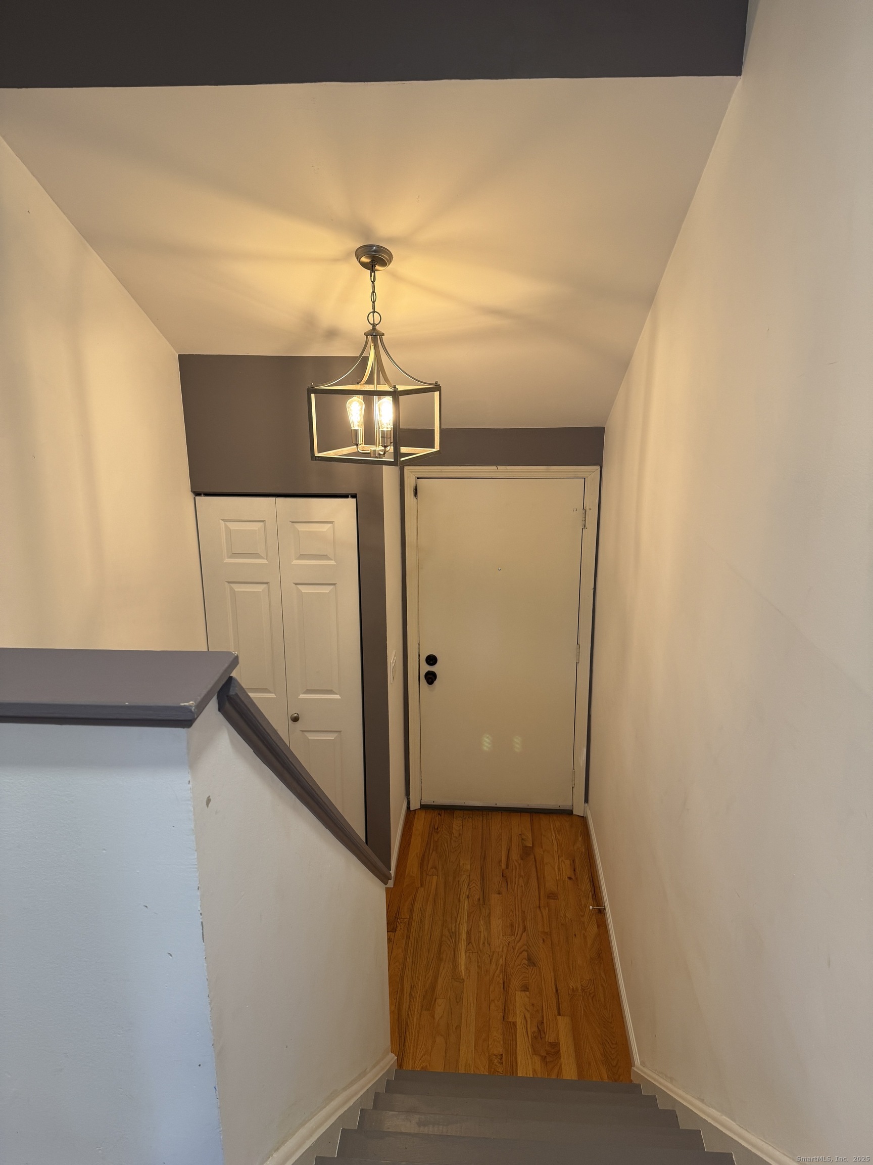 Homes for sale in Brookfield, CT | 6 Comstock Trl #6, Brookfield, CT 06804 | MLS# 24140074