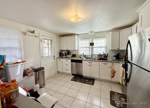 Homes for sale in New Britain, CT | 152 Oakland Ave, New Britain, CT 06053 | MLS# 24139680