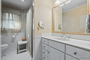 Homes for sale in Waterbury, CT | 135 Williamson Dr, Waterbury, CT 06710 | MLS# 24137296