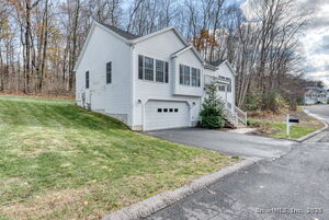 Homes for sale in Tolland, CT | 43 Belvedere Dr #43, Tolland, CT 06084 | MLS# 24140054