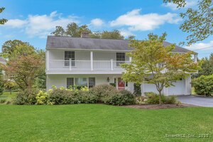Homes for sale in New Canaan, CT | 12 Lincoln Dr, New Canaan, CT 06840 | MLS# 24137621