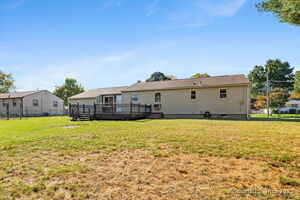 Homes for sale in Enfield, CT | 12 Riviera Dr, Enfield, CT 06082 | MLS# 24140197