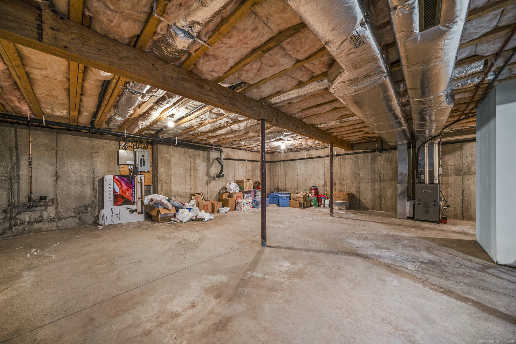 12 Woodridge Drive 12