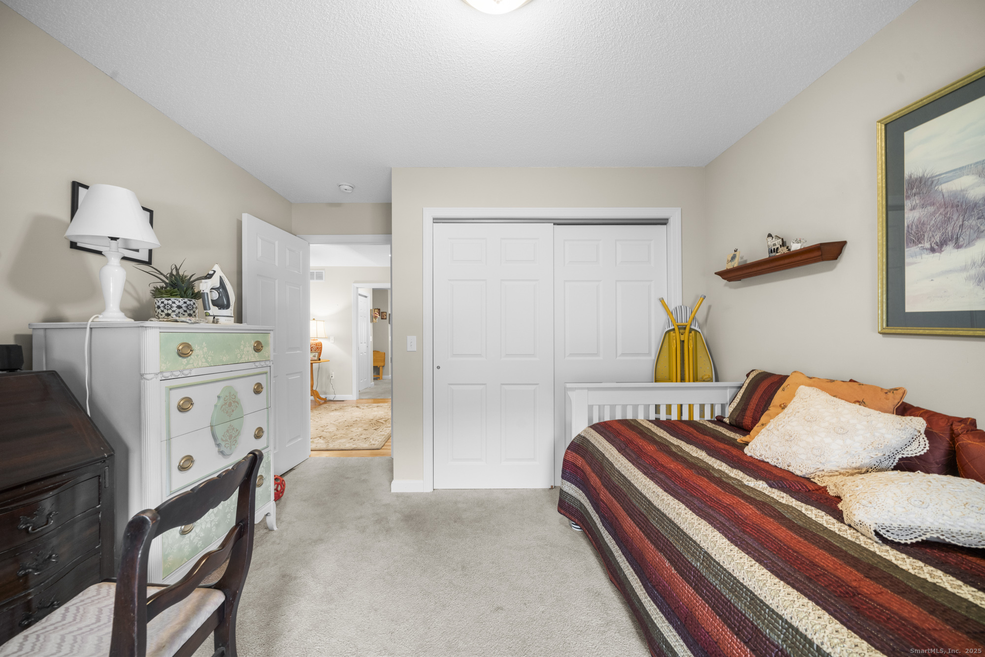 12 Woodridge Drive 12