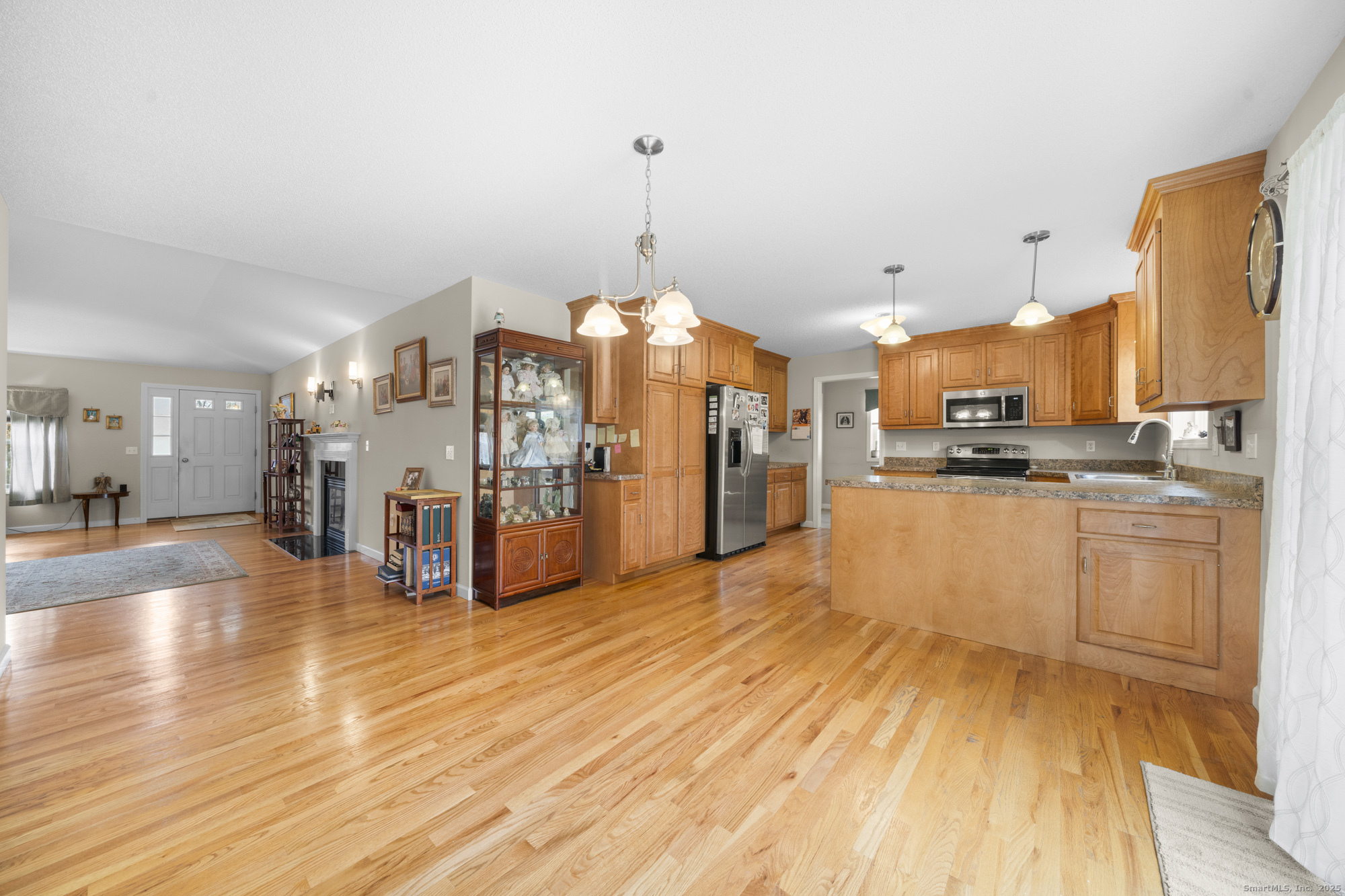 12 Woodridge Drive 12