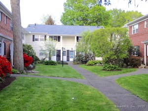 245 Unquowa Road, Unit APT 33
