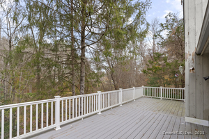 Homes for sale in Avon, CT | 114 Cold Spring Rd, Avon, CT 06001 | MLS# 24139245