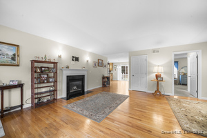 Homes for sale in Windsor Locks, CT | 12 Woodridge Dr #12, Windsor Locks, CT 06096 | MLS# 24133291