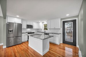 Homes for sale in Enfield, CT | 84 Raffia Rd, Enfield, CT 06082 | MLS# 24140254